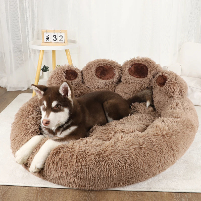 Chien coucher sur un panier chien anti-stress marron